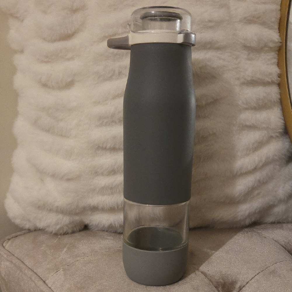 Ello 24oz Gray Rubber And Glass Insulated Water Bottle